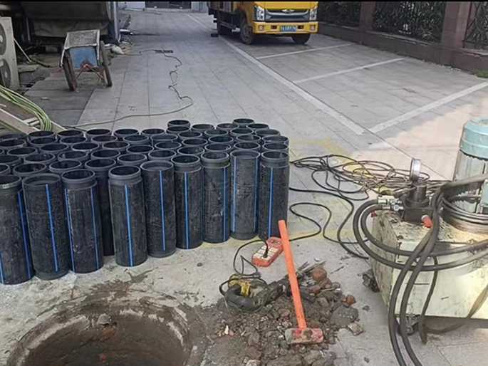 林州PE置换管厂家 DN315置换管 非开挖管短管置换